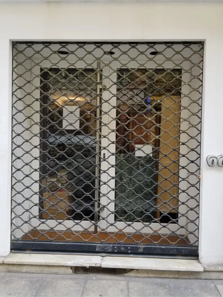 Fmi Pose De Fenetre Pvc Saint Laurent Du Var Fermetures 1